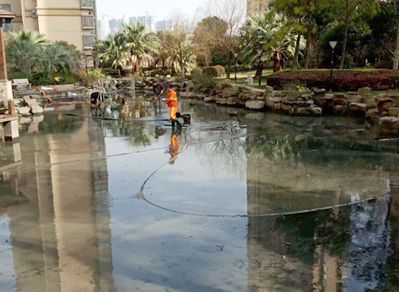 邓州景观池淤泥清理